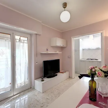 Interno15 *