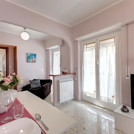 Interno15 *