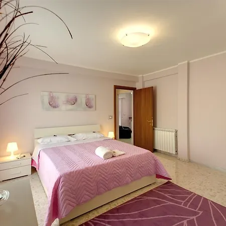 Interno15 Lägenhet *